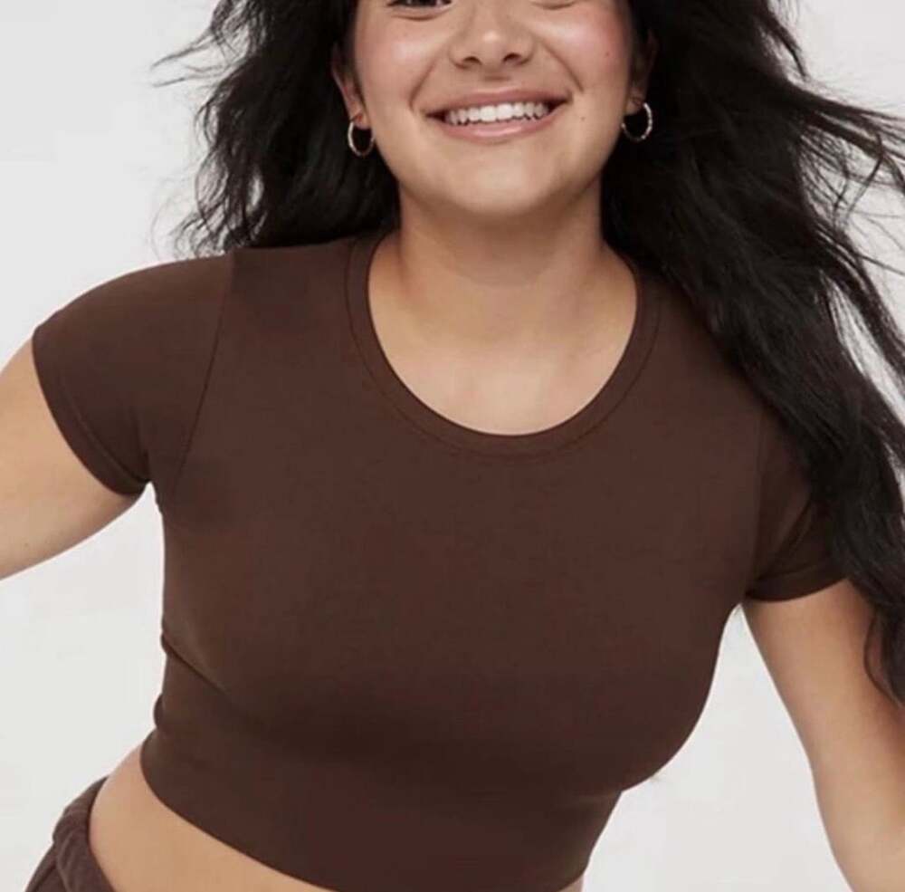 Offline By Aerie Sidewalk Seamless Cropped T-Shirt Size Medium